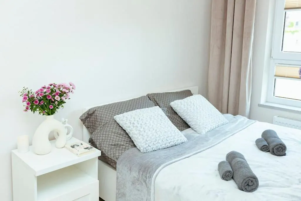 Przytulny Apartament Niedaleko Lotniska W Modlinie Nowy Dwór Mazowiecki