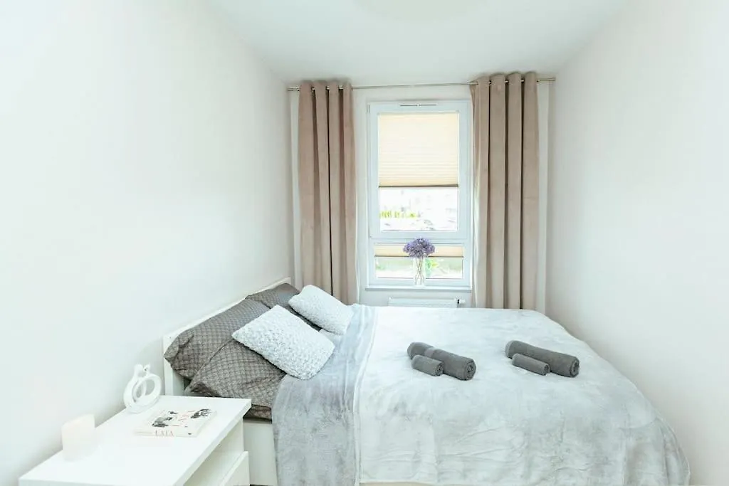 Przytulny Apartament Niedaleko Lotniska W Modlinie Nowy Dwor Mazowiecki Apartment